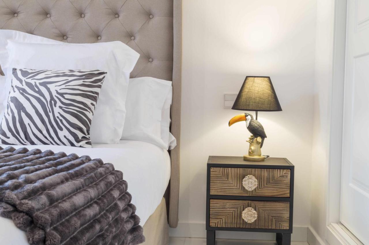 The Clock House Luxury Urban Suites Màlaga Pokoj fotografie