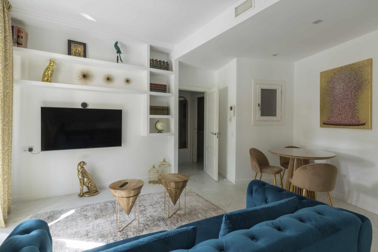 The Clock House Luxury Urban Suites Màlaga Pokoj fotografie