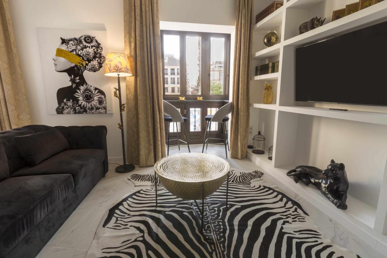 The Clock House Luxury Urban Suites Màlaga Exteriér fotografie